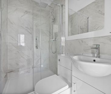 3 bedroom detached house to rent - Photo 3