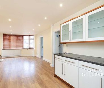 Pavilion Way, Ruislip, HA4 - Photo 2