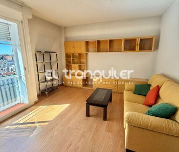 Piso de alquiler en Calle Juan Andres, Valdezarza - Photo 1