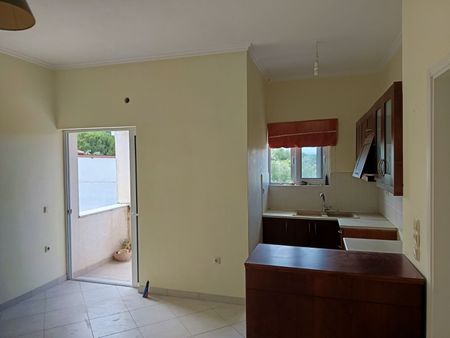 Διαμέρισμα για ενοικίαση - Παραλία, - Photo 2