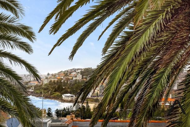 Fully Refurbished, 2 Bedroom, Coastal Apartment – Walk to Coogee Beach - Photo 1