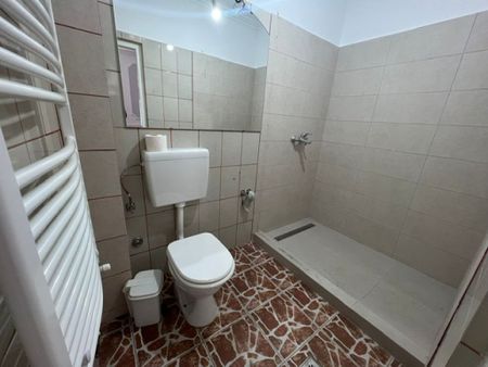 AA/791 De închiriat casă singur în curte în Tg Mureș-Cornișa - Fotografie 3