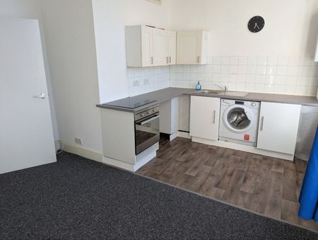 1 Bed Flat, Cromwell Road, BN3 - Photo 4