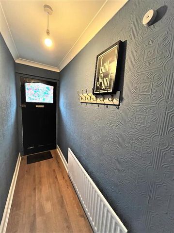 9 Willowfield Parade, Belfast, BT6 8HQ - Photo 2