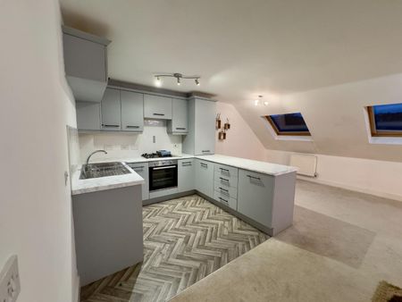 Honeysuckle Court, Huncoat, Accrington - Photo 5