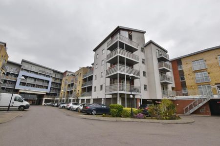 2 bedroom apartment to rent - Photo 5