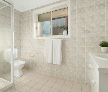 Spacious townhouse perfect for a growing family - Photo 5