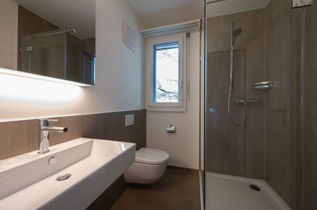 moderne Wohnung mit eigenem Waschturm - Photo 4