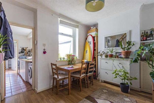 Inverness Place, Roath, CF24 - Photo 1