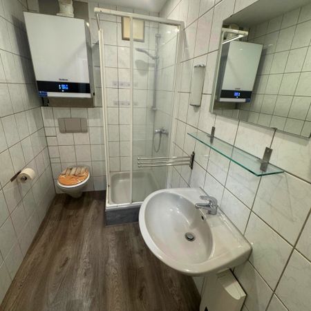 56746 Spessart:Helle, gemütliche Wohnung mit 2 Zimmern, Küche inkl. Einbauküche, Bad und Balkon in Spessart - Photo 3