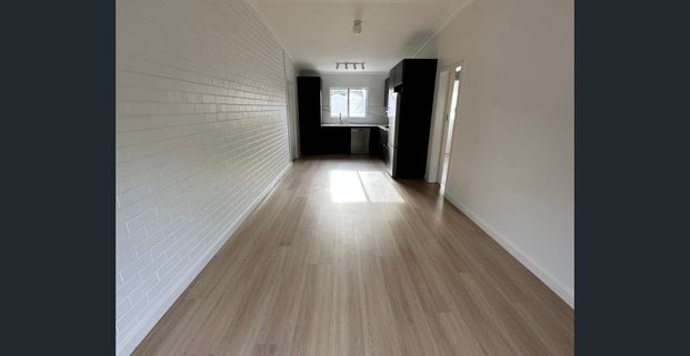 2-Bedroom Gem in Prime Location - Appliances Included - Photo 1