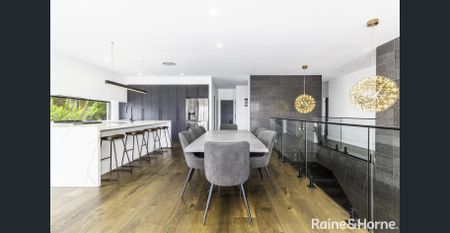 Style, Opulence, Space - Photo 2