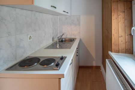 Einfache 2.5-Zi. Altbauwohnung in Trübbach - Foto 3