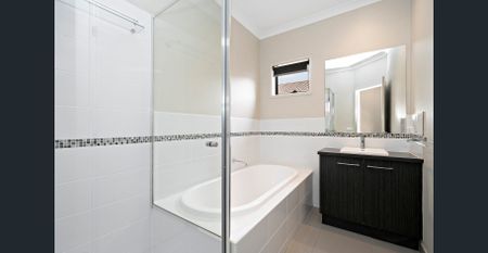 Expansive Family Living with Dual Zones & Alfresco Entertaining - Photo 4