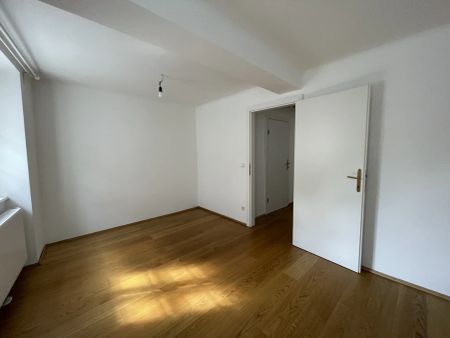 Gumpendorfer Straße: 5-Zimmer-Maisonette mit Terrasse - Photo 2