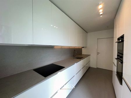 Luxueus gemeubeld appartement in het centrum van Wilrijk - Foto 2