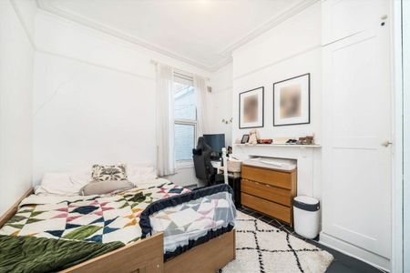 Ashburnham Road, Kensal Rise, NW10 - Photo 2