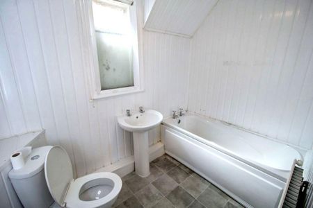 1 bed ground floor flat to rent in SR5 - Photo 4