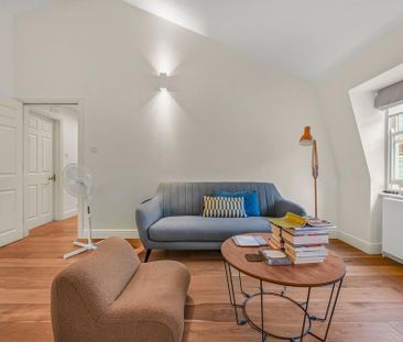 1 bedroom mews to rent - Photo 4