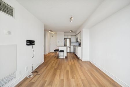 For Lease - 78 Harrison Garden Boulevard Unit# 1904, Toronto, Ontario - Photo 4