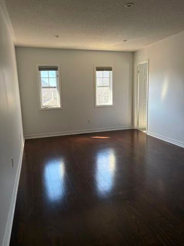 For Lease - 56 Ellesmere Street, Richmond Hill, Ontario - Photo 3