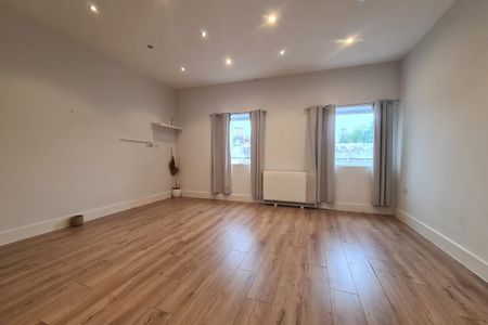 Bridge Street, HALSTEAD - Photo 2