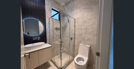 A beautifully designed family home, just an approximate 3-minute drive to Melonba Public School. - Photo 5