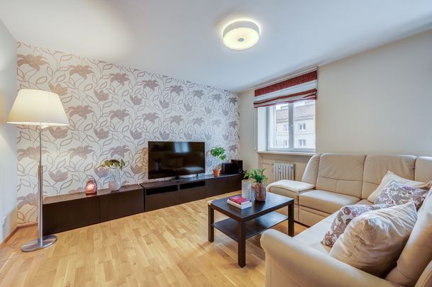 Pronájem bytu 3+1 80 m² - Fotografie 1