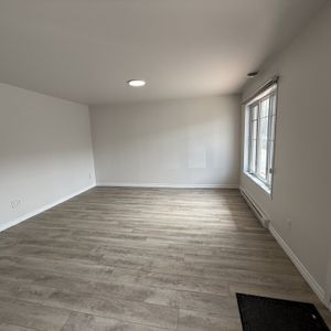 41/2 Près Du Cégep - Photo 3