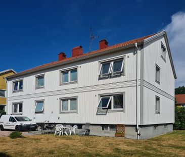 Göteborgsvägen, Uddevalla - Photo 1