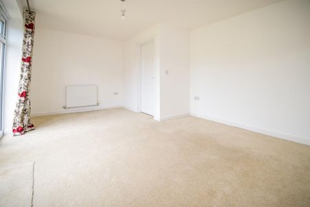 Timperley Close, Wakefield - Photo 2