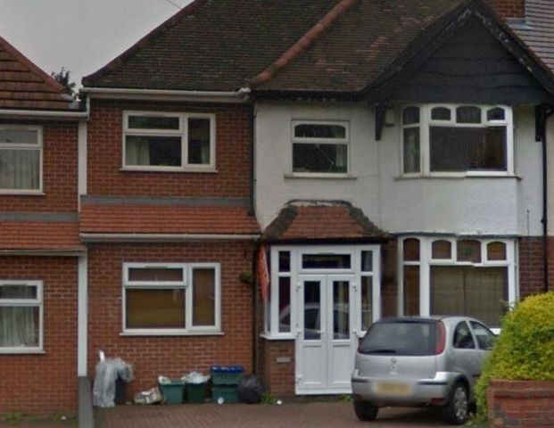 6 bedroom terraced house to rent - Photo 1