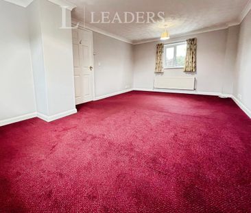 3 bedroom detached house to rent - Photo 4
