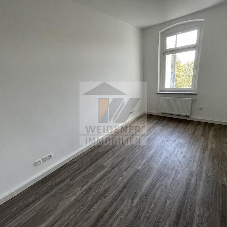 Erstbezug! 4-Raumwohnung mit zwei Bädern und Balkon! - Foto 1