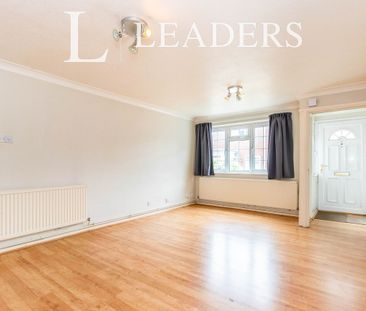 2 bedroom end of terrace to rent Delaporte Close - Photo 6