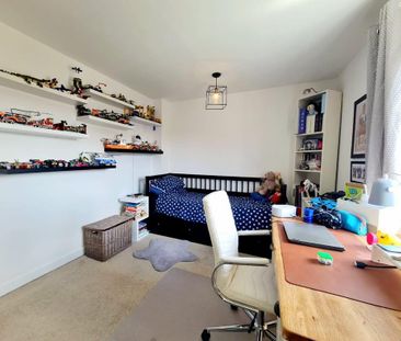 4 bedroom terraced house to rent - Photo 4