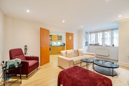 2 bedroom flat to rent - Photo 3