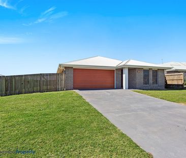 Beautiful three bedroom home in quite location ready to go - Just n... - Photo 4