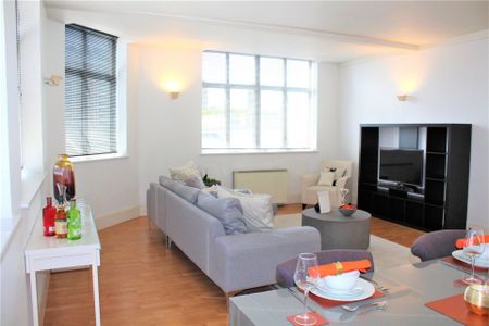 1 Bedroom Property to Rent - Photo 4