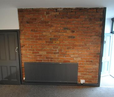 1 bedroom terraced house to rent - Photo 4