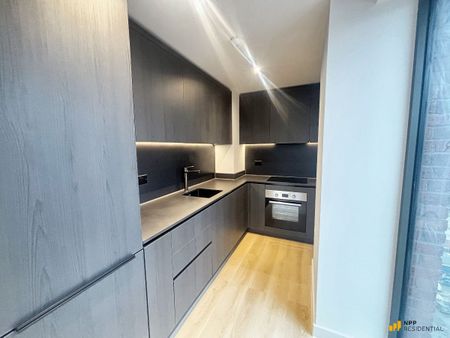 Waterhouse Gardens, Dutton Street, Manchester - Photo 4