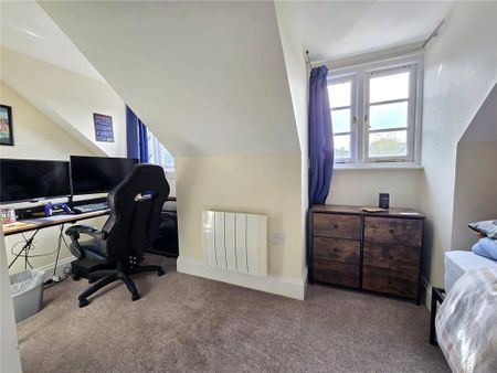3 bedroom terraced house to rent - Photo 2