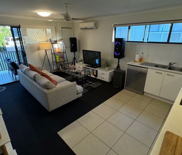 Carseldine - Photo 2