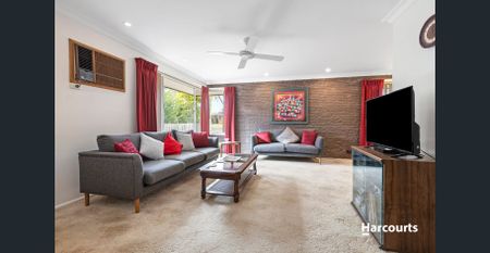 The perfectly positioned 3 bedroom home - Photo 5