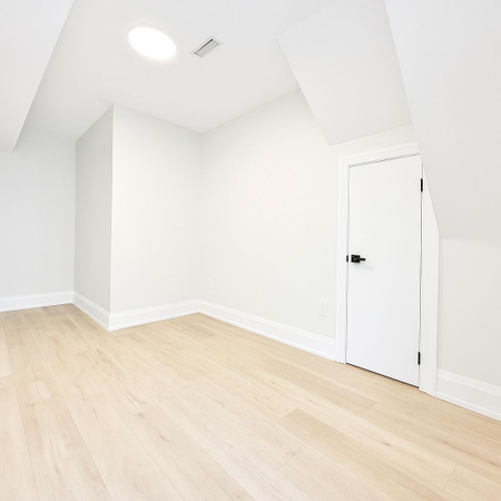 For Lease - 66 Grove Street Unit# 1, Welland, Ontario - Photo 2