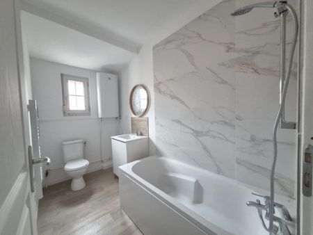 Location Appartement 3 pièces 50m² ST OMER 62500 - Photo 5