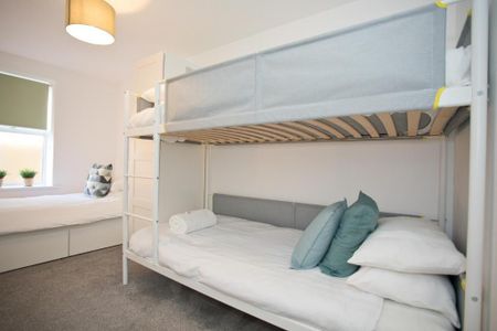 2 bedroom ground floor flat to rent - Photo 5