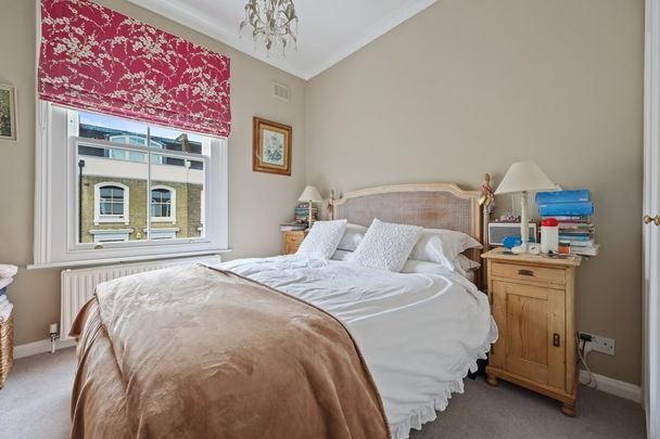 2 Bed Flat, Ifield Road, SW10 - Photo 1