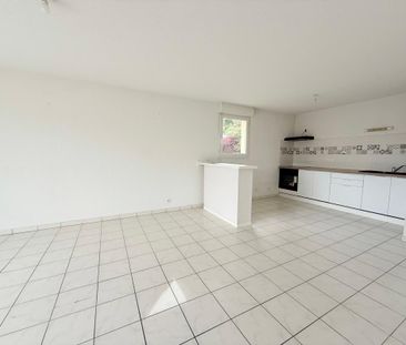 Location Appartement 3 pièces 66m² AIRE SUR L ADOUR 40800 - Photo 6