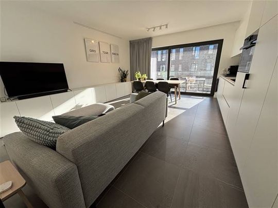 Appartement te huur - Foto 1